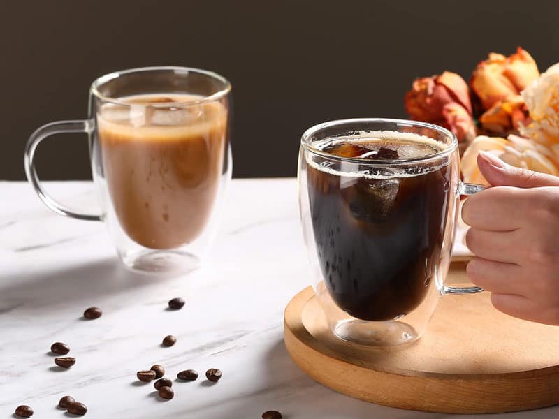 Glass cups for hot beverages
